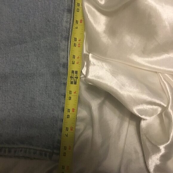 J Brand Destroyed Light Wash Destroyed Distressed Straight  leg Jeans 25 - Picture 8 of 14